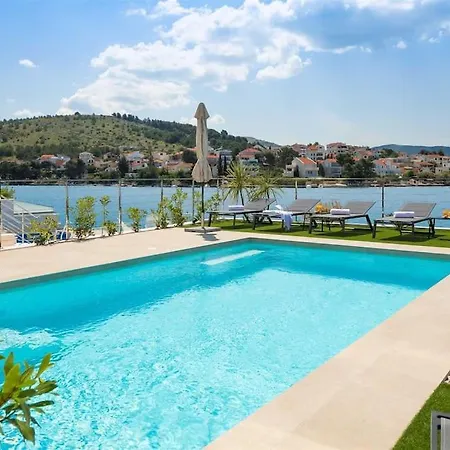 Pepera Vila Šibenik